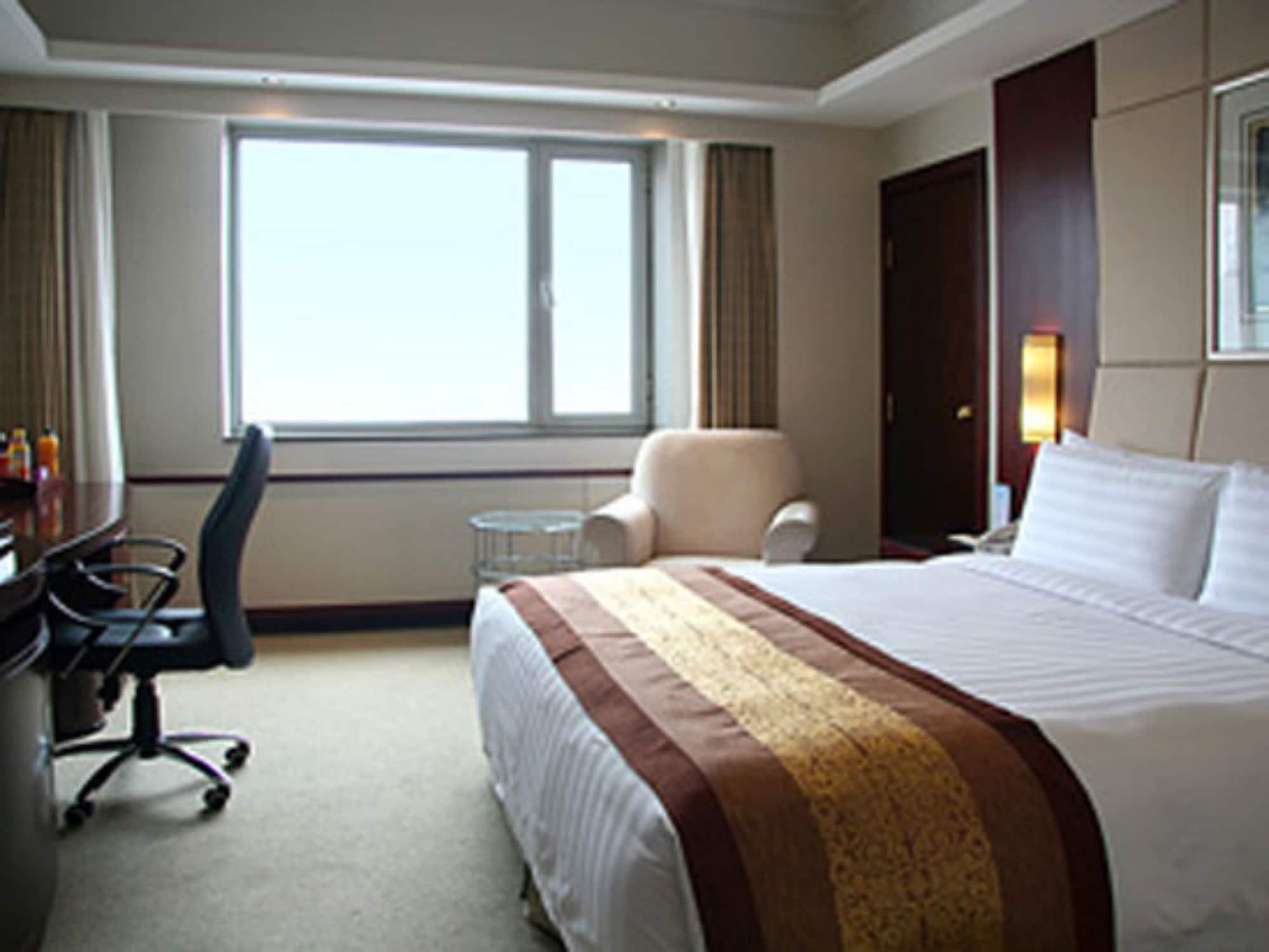 Changchun Jin-An Hotel Экстерьер фото